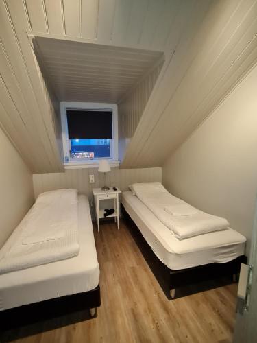 Кровать или кровати в номере Lava Guesthouse