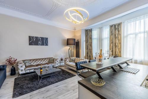 Zona d'estar a Appartement de luxe avec Jacuzzi au centre de Metz