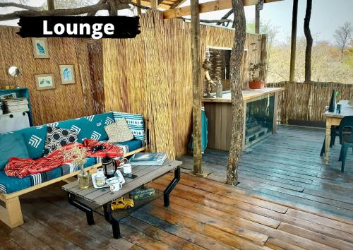 Area soggiorno di Eselbe Camp Backpackers