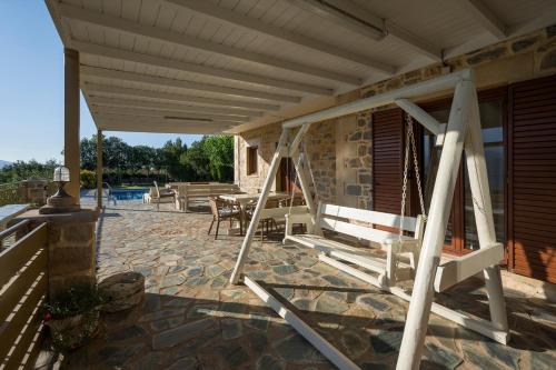 Πισίνα στο ή κοντά στο Villa Gianna by PosarelliVillas