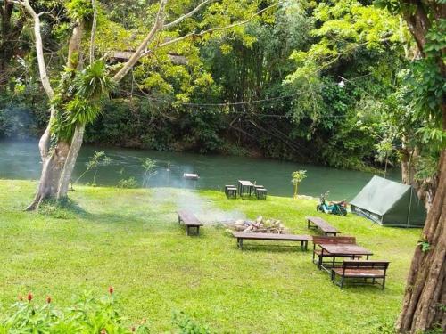 Imagen de la galería de Khaosok Monkeys & River Camps, en Khao Sok