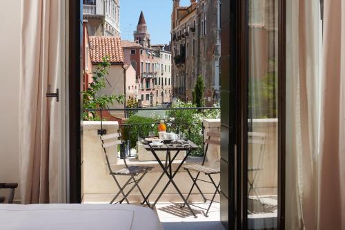 Foto Palazzo Morosini Degli Spezieri - Lifestyle Apartments 6