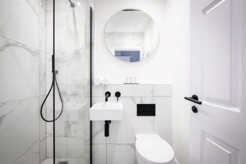 Dalton Sq Apartment 2 tesisinde bir banyo