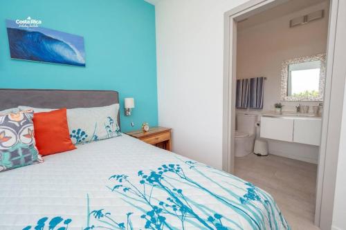 Beachfront Ocean View Condo, with 2 Bikes – Photos 2