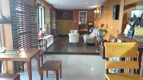Η κουζίνα ή μικρή κουζίνα στο Little Guest House Hotel