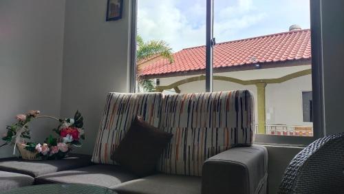 Χώρος καθιστικού στο The Nutshell Chalet Langkawi