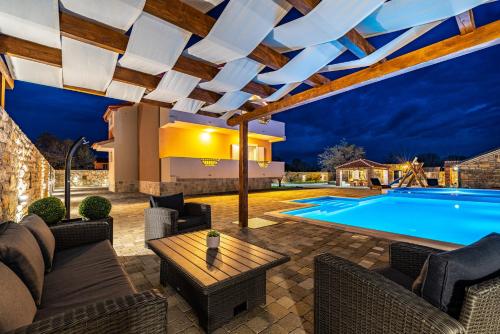 Poolincluded Villa Escape – Photos 3