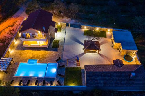 Poolincluded Villa Escape – Photos 5