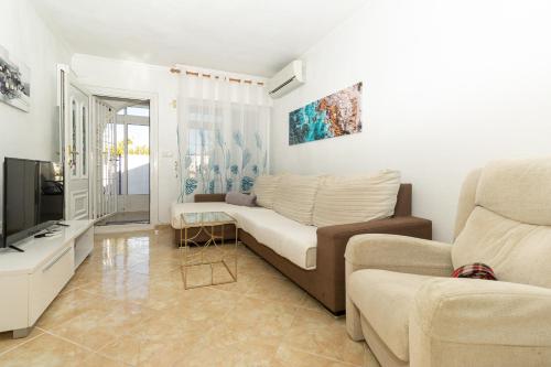 233 Laguna Views -Alicante Holiday