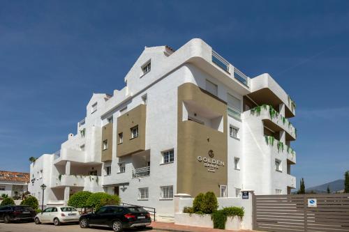 Stunning renovated Apt Golden Banús! RDR254