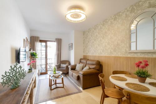 MARBELLA BANUS SUITES - Marbella Centro Edificio Doña Inés Suite Apartment