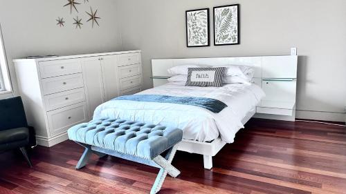 Un ou plusieurs lits dans un hébergement de l'établissement Kia Oceanview Property