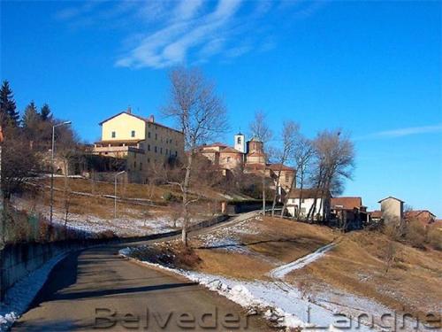 Casa Di Collina Nelle Langhe Typical country house no001