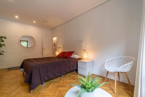 Postel nebo postele na pokoji v ubytování Hotel Marrodan Arnedillo
