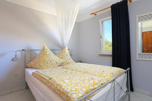 Apartments by the sea Razanj, Rogoznica - 15998