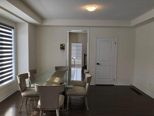 537 Veterans Dr Brampton – Photos 3
