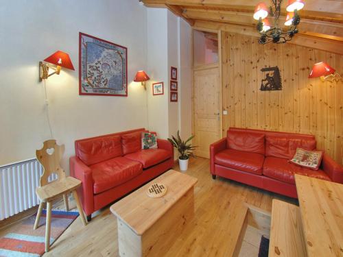 Un lugar para sentarse en Appartement Val-d'Isère, 3 pièces, 6 personnes - FR-1-694-37
