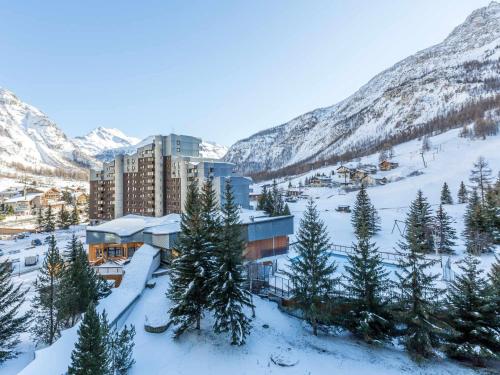 Studio skis aux pieds avec wifi, La Daille