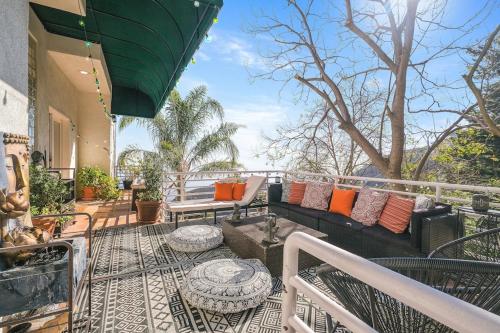 Spectacular Ocean & Mountain View Villa – Photos 2