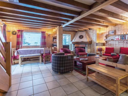 Chalet rustique chaleureux avec cheminée à Val-d'Isère - FR-1-694-219