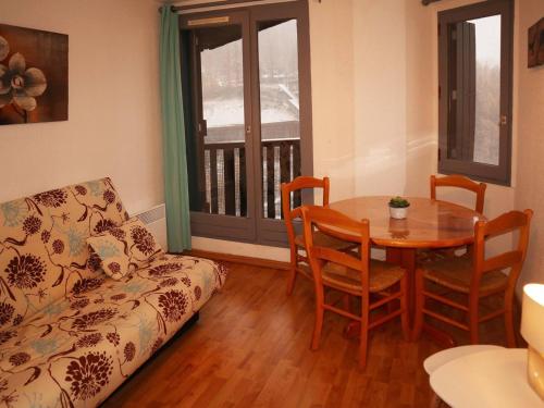 Photo de la galerie de l'établissement Studio skis aux pieds, balcon Sud, 4 pers, Les Orres 1800 - FR-1-322-509, aux Orres