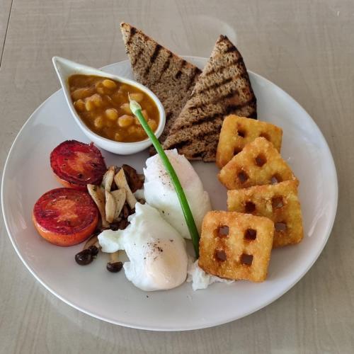 Đồ ăn tại/gần resort