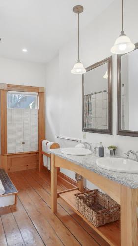 Imagen de la galería de Sail Inn Lunenburg, en Lunenburg