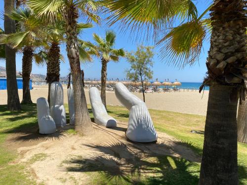 Fuengirola Holiday Apartment w/Balcony View & Pool