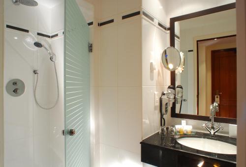 Kylpyhuone majoituspaikassa Marivaux Hotel