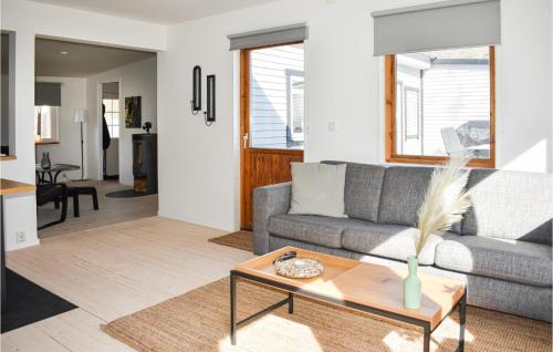 Χώρος καθιστικού στο Lovely Home In Höör With Wifi