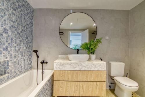 Koupelna v ubytování The Smart Concierge - Damac Waves
