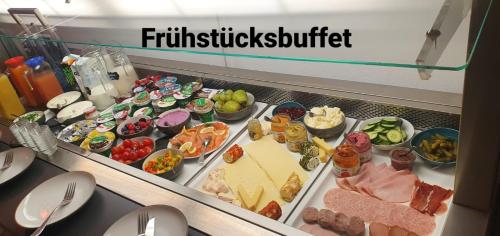 Jídlo v penzionu nebo okolí