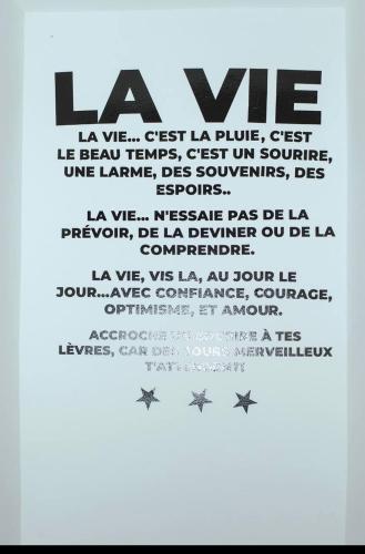 a poster for a music festival with the words wine at Appartement cosy Green bonapriso in Douala