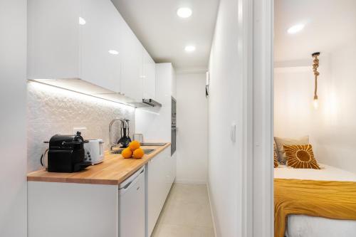 WHome Alfama 1-Bed w/AC Great location to explore Lisbon