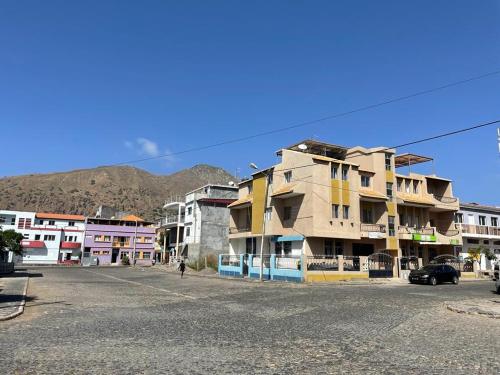 Photo de la galerie de l'établissement Apartamento T2-Dunas Centro, à Tarrafal