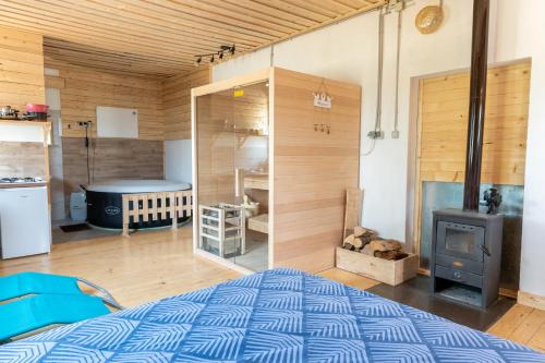 Una cocina o cocineta en Glamping Laze