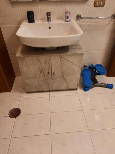 Ένα μπάνιο στο Luna Reale Relais e Suite