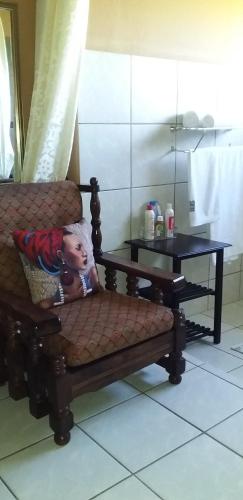 Χώρος καθιστικού στο Kwa-Dlamathe Guesthouse