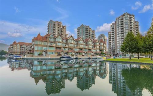 Vacation at Discovery Bay Resort