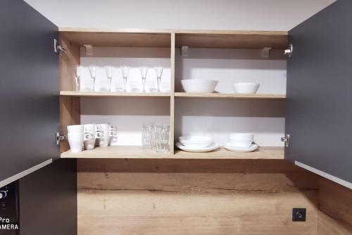 Plateau bouilloire dans l'établissement Apartmán na Slnečných Jazerách v Senci