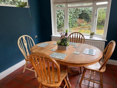 Φωτογραφία από το άλμπουμ του Stylish 4 bed house with parking in central Norwich στο Νόργουιτς