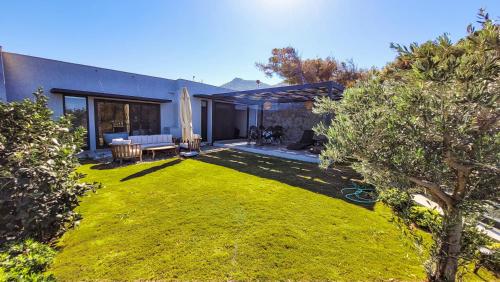 Κήπος έξω από το Çimentepe Residence Deluxe