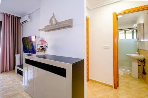 Kúpeľňa v ubytovaní Holiday Penthouse San Miguel 5-7