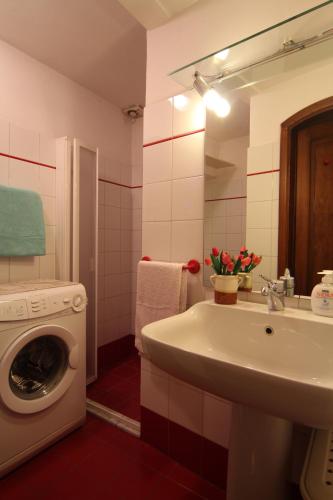 Verrazzano Apartment