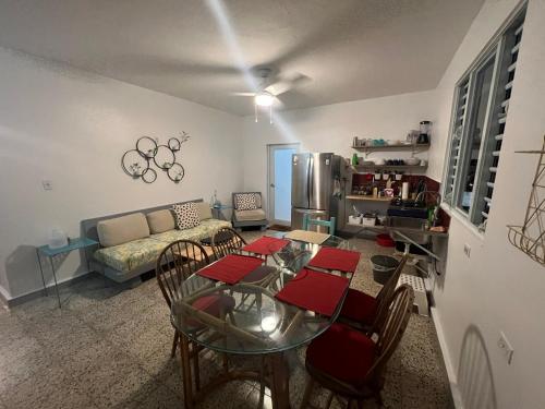 Gallery image of JB23 apts 3 bedroom apartment near Airport in San Juan