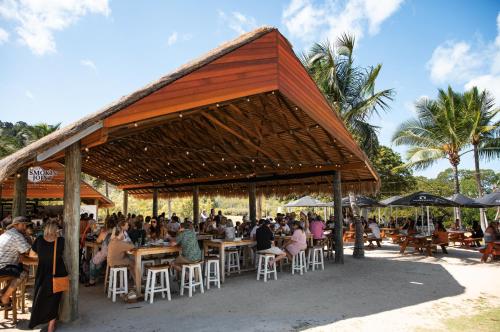 Εστιατόριο ή άλλο μέρος για φαγητό στο Freedom Shores Resort Airlie Beach