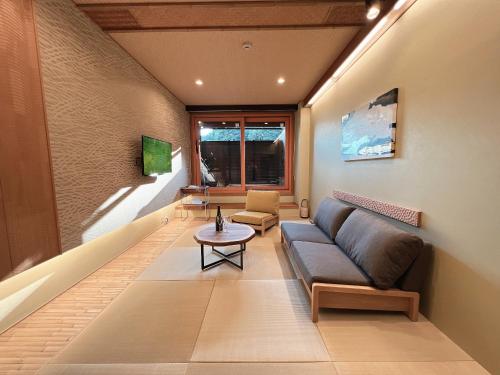 Posezení v ubytování OWL RESORT ARIFUKU ONSEN