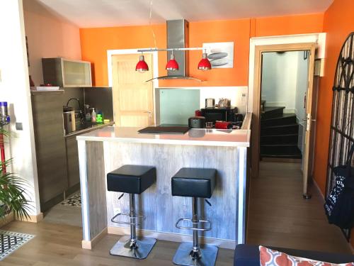 Η κουζίνα ή μικρή κουζίνα στο DUPLEX 52m2 hyper centre, petite TERRASSE exposée Sud