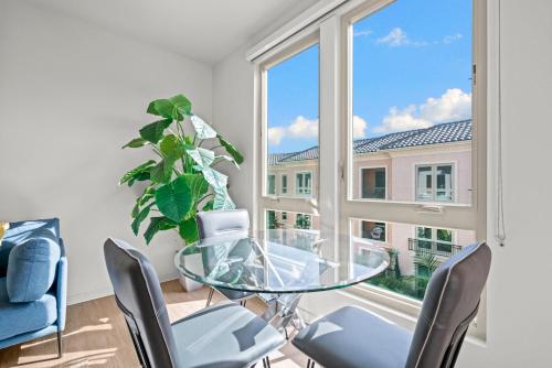 Stylish 2-bd Apt with parking – Photos 5