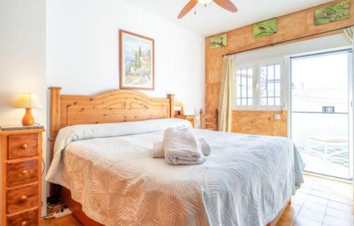 A bed or beds in a room at Casa Almijara Spainsunrentals 1207